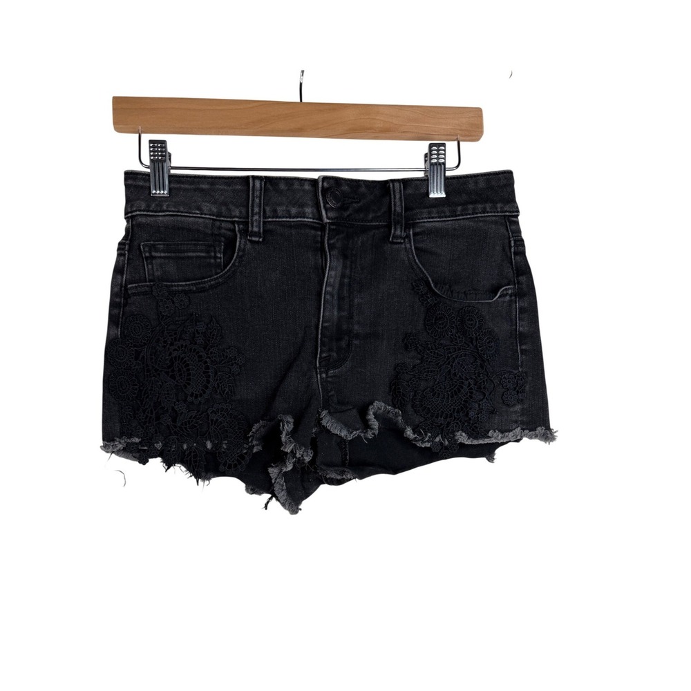 American‎ Eagle Hi Rise Shortie Crochet Detail Shorts size 8 Black